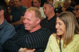 -קומי-2.jpg